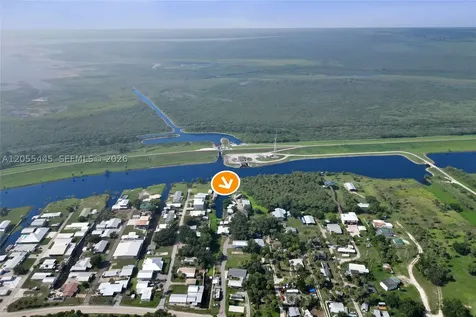 1059 Marina Lane Moore Haven FL 33471