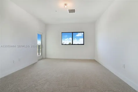 4413 NW 9 Street Plantation FL 33317