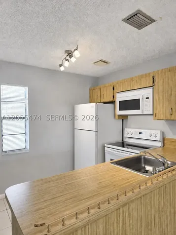 10355 NW 35th Street Coral Springs FL 33065