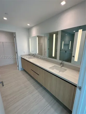 2411 Lagna Circle North Miami FL 33181
