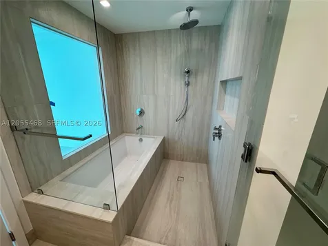 2411 Lagna Circle North Miami FL 33181