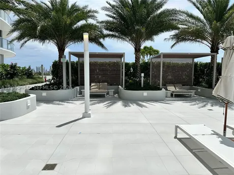 2411 Lagna Circle North Miami FL 33181