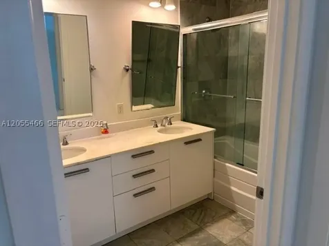 1050 Brickell Avenue Miami FL 33131