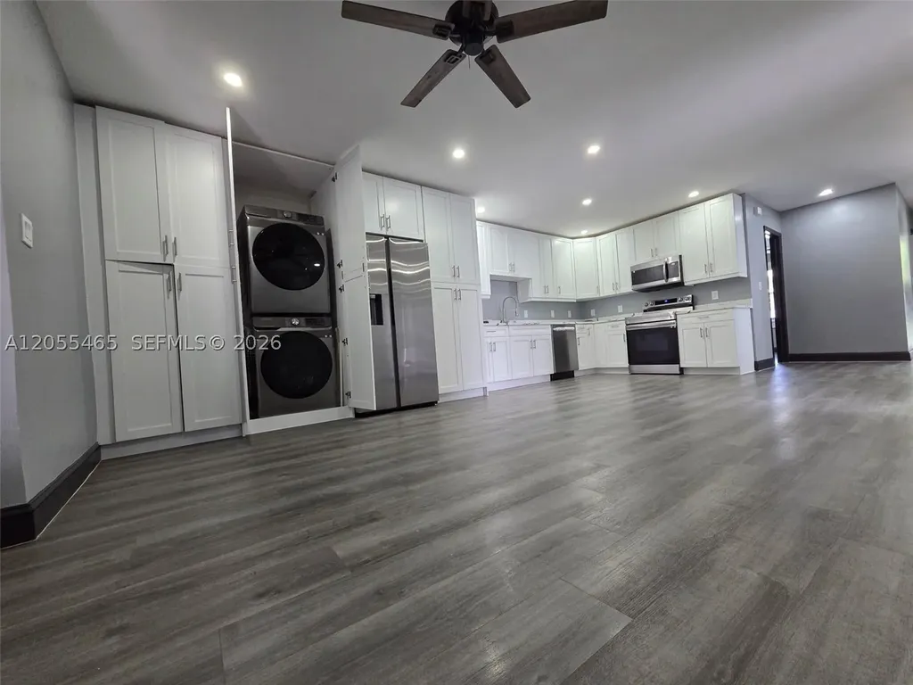 8227 NW 39th Street Coral Springs FL 33065