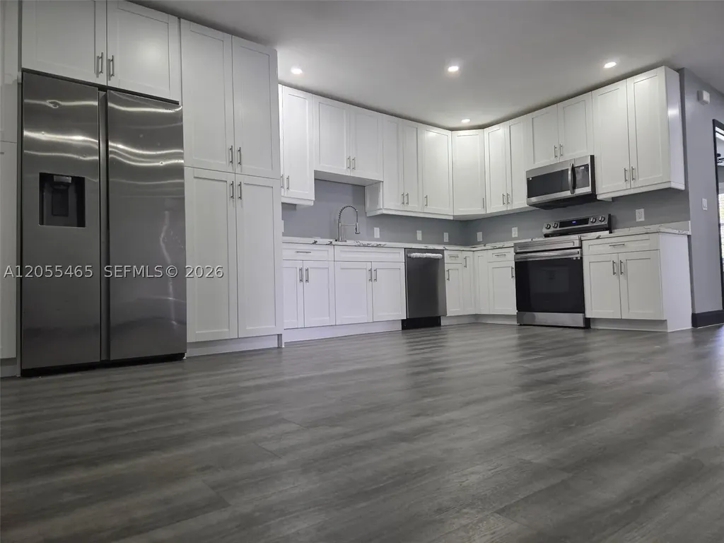 8227 NW 39th Street Coral Springs FL 33065
