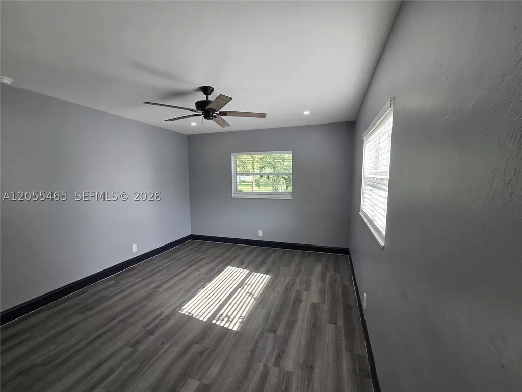 8227 NW 39th Street Coral Springs FL 33065