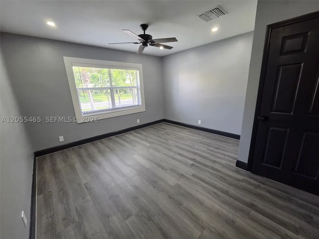8227 NW 39th Street Coral Springs FL 33065