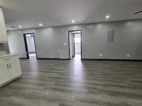 8227 NW 39th Street Coral Springs FL 33065