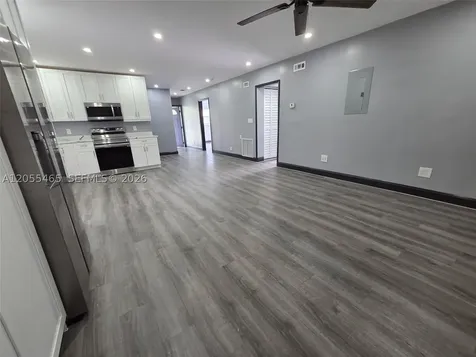 8227 NW 39th Street Coral Springs FL 33065