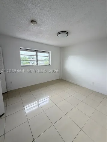 Hialeah FL 33013