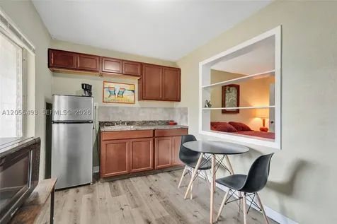 1069 Marina Moore Haven FL 33471