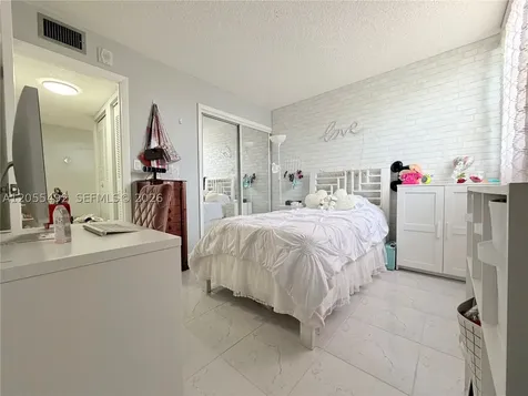 9410 W Flagler Street Miami FL 33174