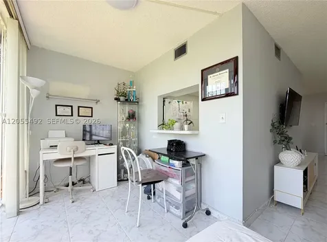 9410 W Flagler Street Miami FL 33174