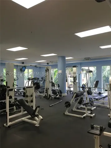 5085 NW 7th Street Miami FL 33126