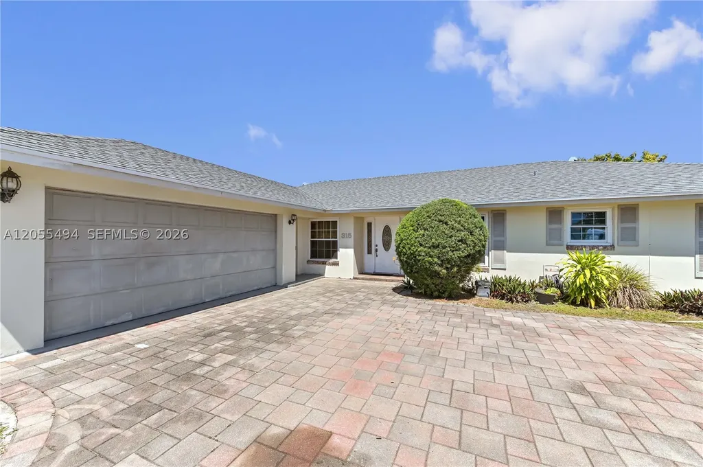 315 SW 12th Avenue Boynton Beach FL 33435