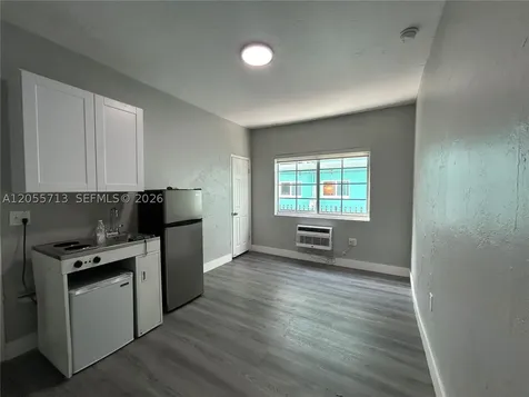 1025 Meridian Avenue Miami Beach FL 33139