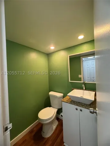 100 Bayview Drive Sunny Isles Beach FL 33160