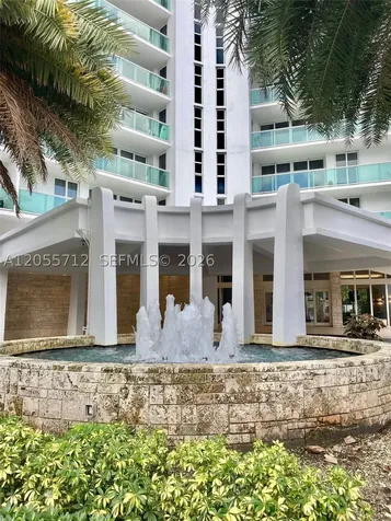 100 Bayview Drive Sunny Isles Beach FL 33160