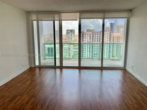 100 Bayview Drive Sunny Isles Beach FL 33160