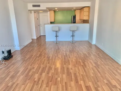 100 Bayview Drive Sunny Isles Beach FL 33160