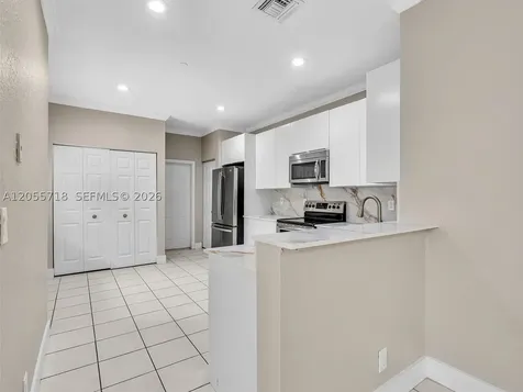 4283 Vineyard Circle Weston FL 33332