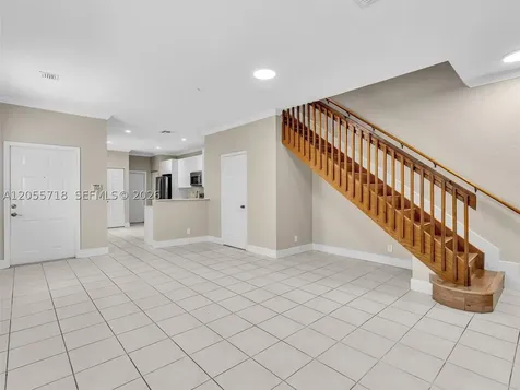 4283 Vineyard Circle Weston FL 33332