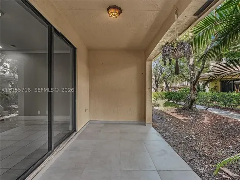 4283 Vineyard Circle Weston FL 33332