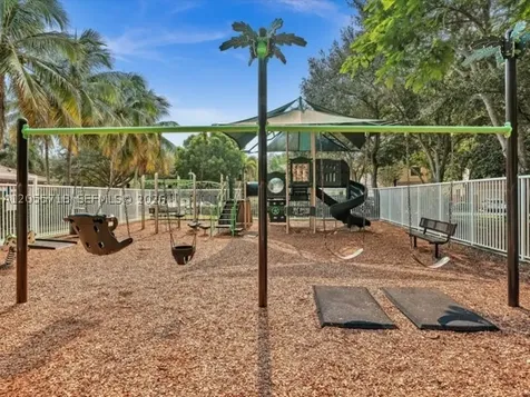 4283 Vineyard Circle Weston FL 33332