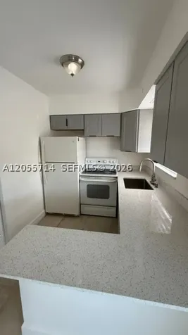 2450 Lincoln Street Hollywood FL 33020