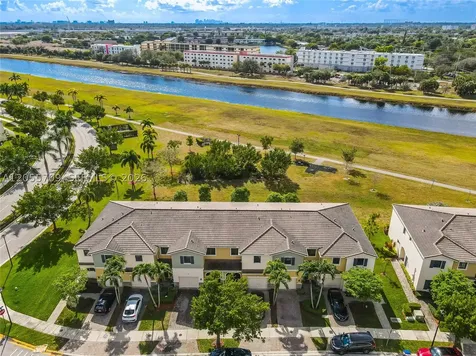 377 NE 194th Lane Miami FL 33179