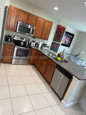 377 NE 194th Lane Miami FL 33179