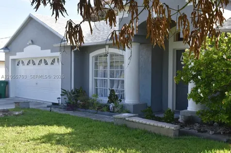 1834 SW Gemini Lane Port St. Lucie FL 34984