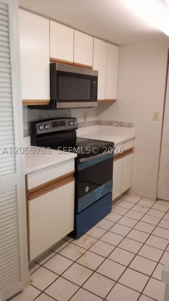 9901 Westview Drive Coral Springs FL 33076