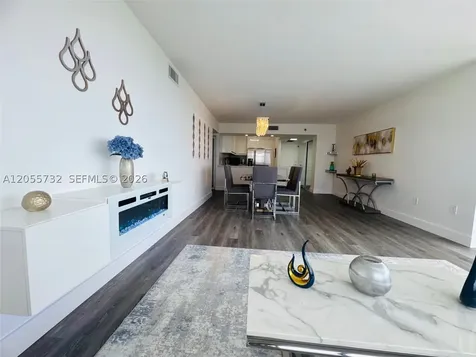 3625 N Country Club Drive Aventura FL 33180