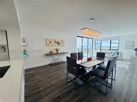3625 N Country Club Drive Aventura FL 33180