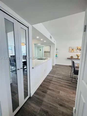 3625 N Country Club Drive Aventura FL 33180