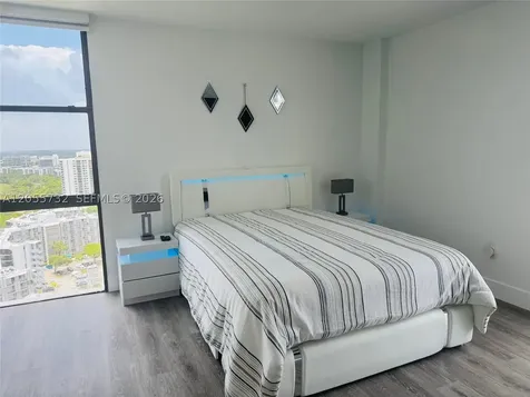 3625 N Country Club Drive Aventura FL 33180