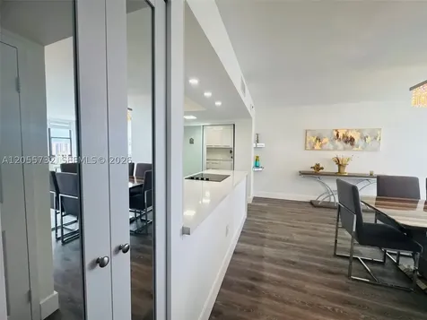 3625 N Country Club Drive Aventura FL 33180