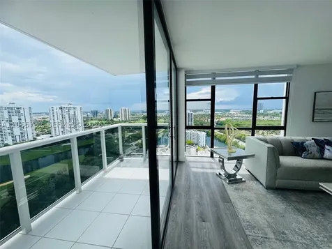 3625 N Country Club Drive Aventura FL 33180