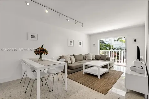 836 SW 1st Street Miami FL 33130