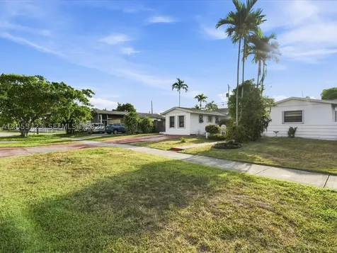 16621 SW 102nd Avenue Miami FL 33157
