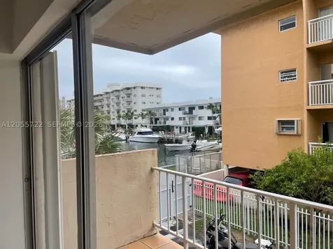 3522 NE 171st Street North Miami Beach FL 33160