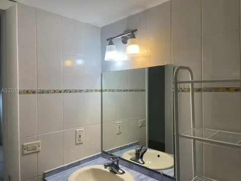 3522 NE 171st Street North Miami Beach FL 33160