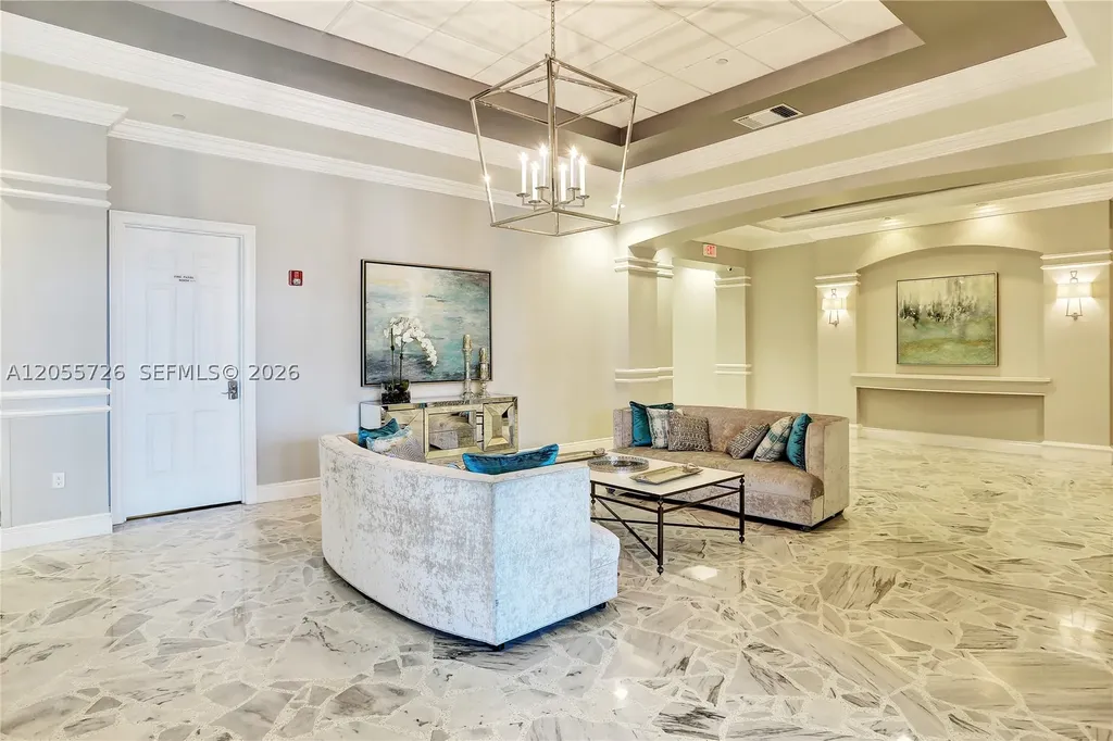 2501 S Ocean Drive Hollywood FL 33019