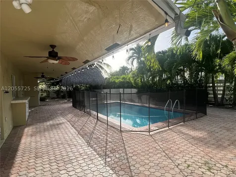 14131 SW 146th Terrace Miami FL 33186
