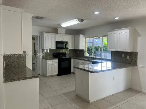 14131 SW 146th Terrace Miami FL 33186