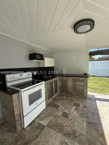 19020 SW 91st Avenue Cutler Bay FL 33157