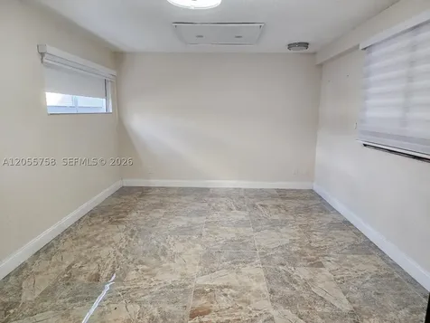 11130 N Lakeview Drive Pembroke Pines FL 33026