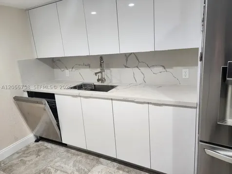 11130 N Lakeview Drive Pembroke Pines FL 33026