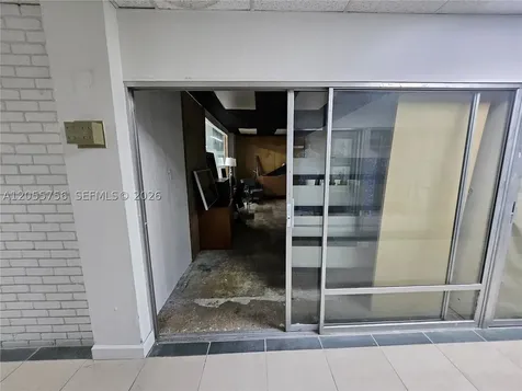777 NW 72nd Avenue Miami FL 33126